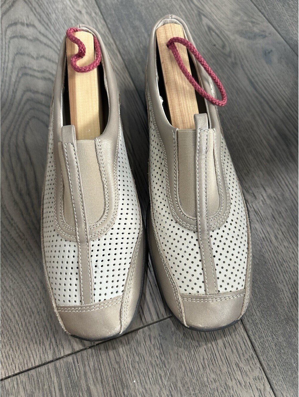 vintage Amalfi by Rangoni women's slip-on loafers crafted in Italy Women’s 5 1/2